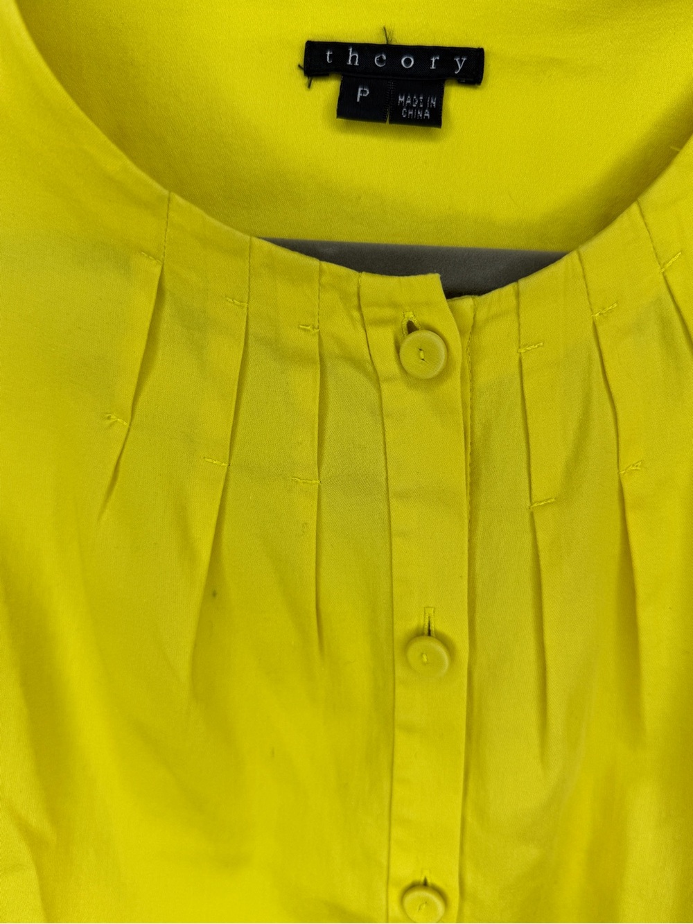 Theory Yellow Ancha Cap-Sleeve Button Down Button Blouse | GUC - Picture 3 of 3